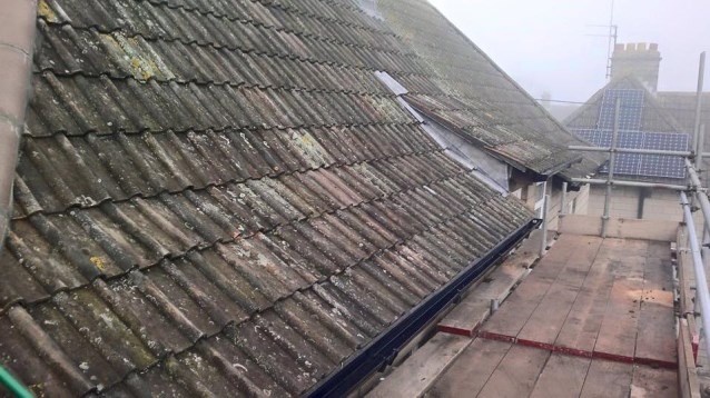 Mending broken roof - image 10 of 14