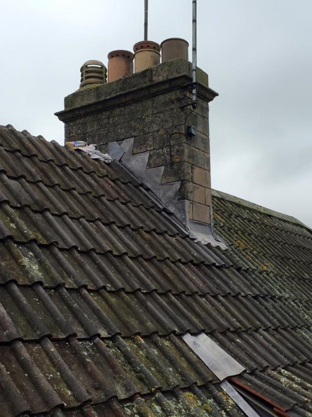 Mending broken roof - image 13 of 14