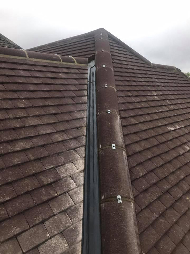 New Roof Gutters